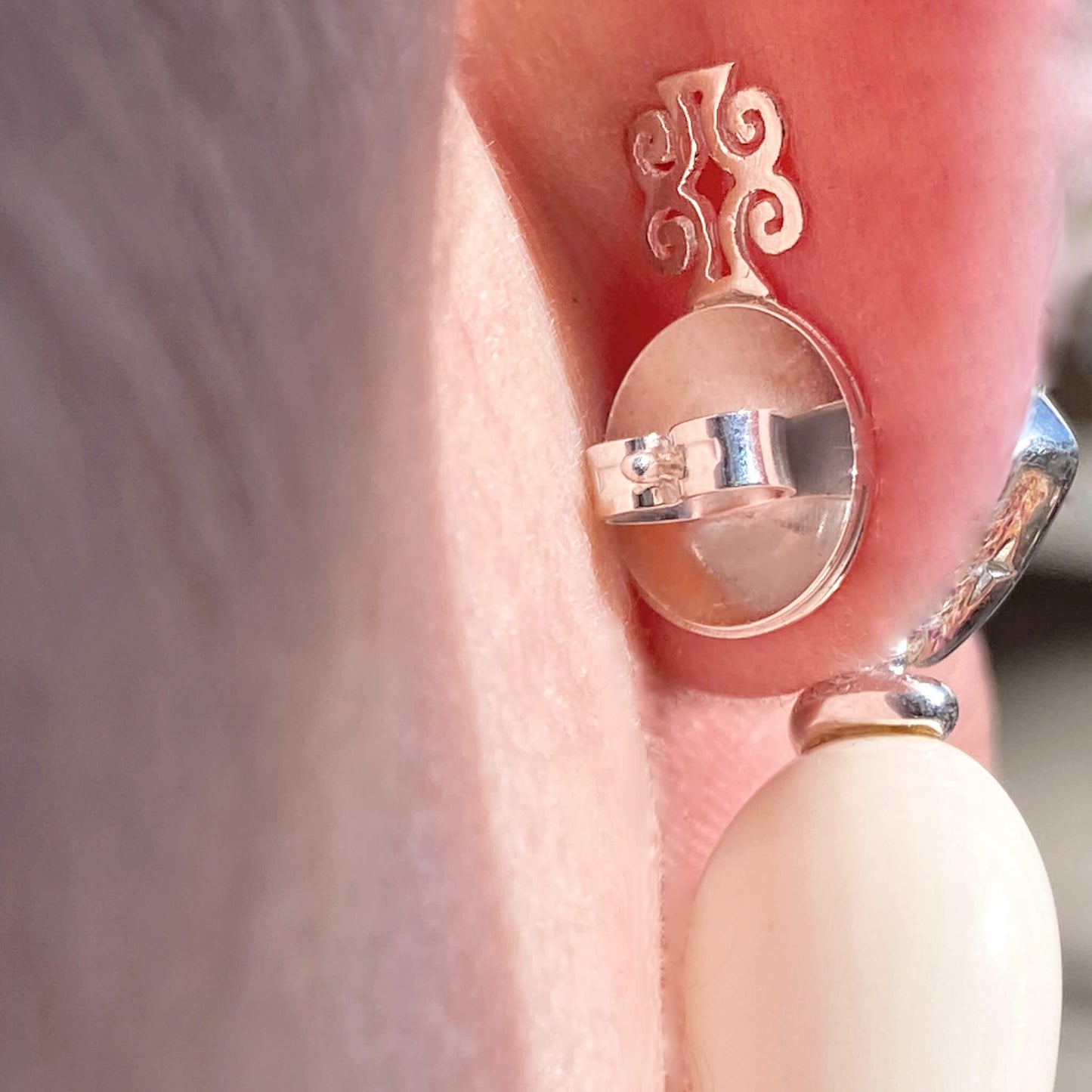 Boucles d'oreilles à tige arrière LILLY CLOU