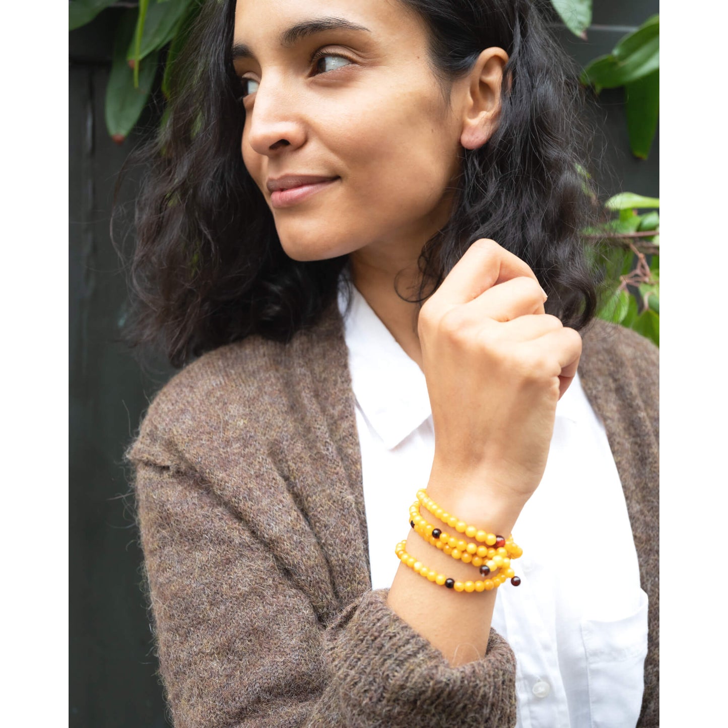 Bracelet fin en ambre jaune