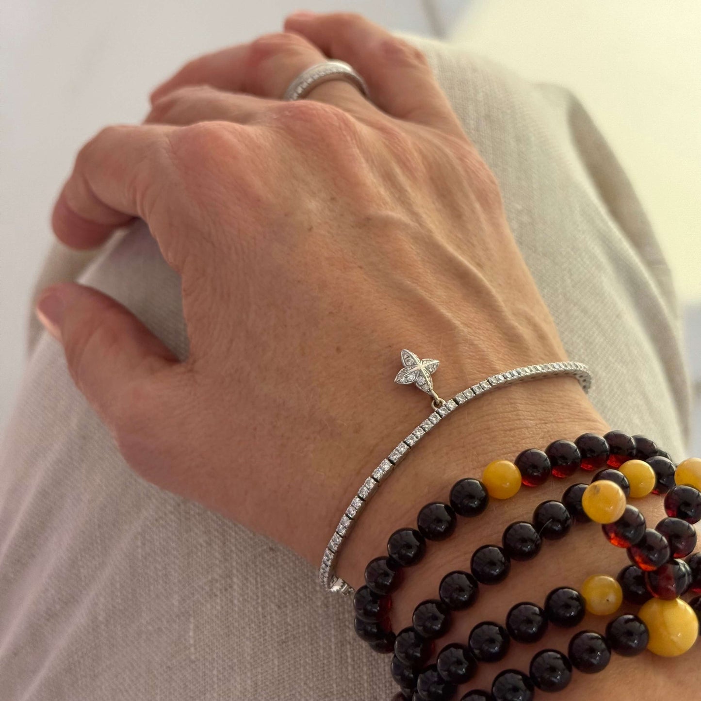 Tennis-Armband mit Diamanten Lotus