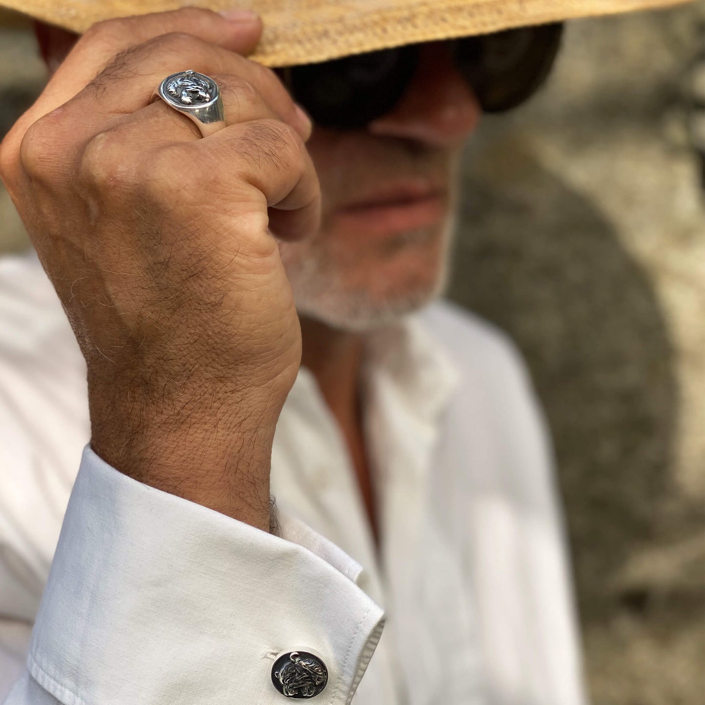 Boutons de manchette tigre