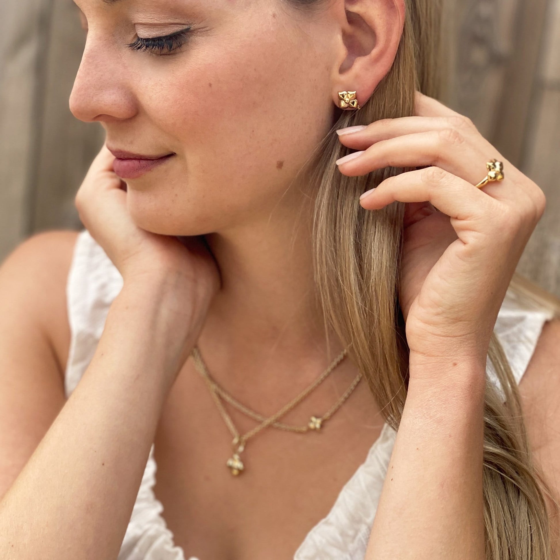 Lilly Ohrstecker 18 Karat vergoldet I STEINLINS